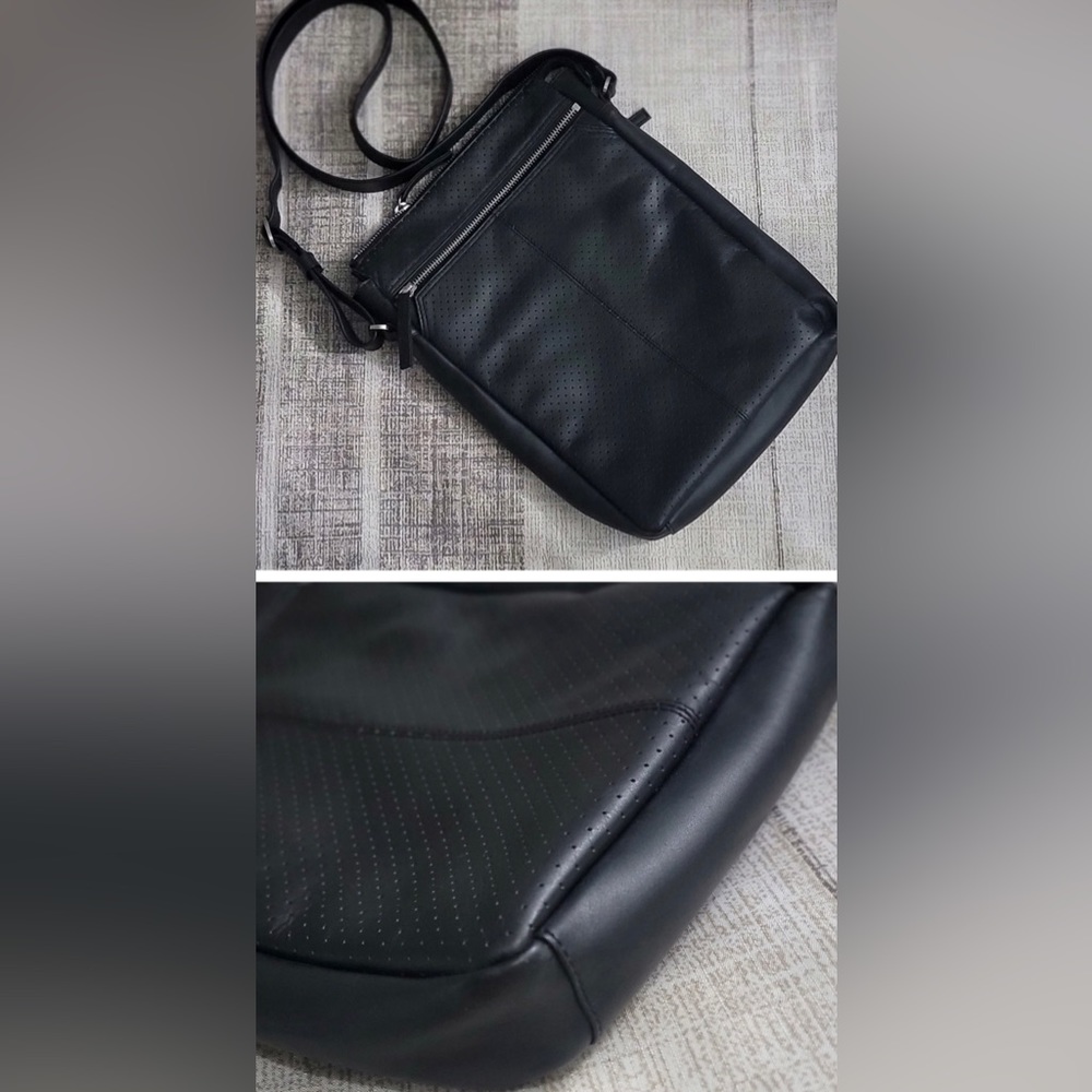 Derek Alexander Black Leather Crossbody bag in Excellent Condition - Picture 2 of 10